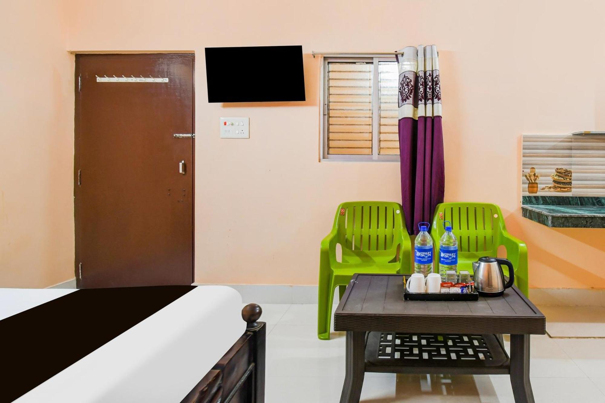 Super Hotel O Dakshin Dwar Formerly Radha Krishna Niwas Puri Dış mekan fotoğraf
