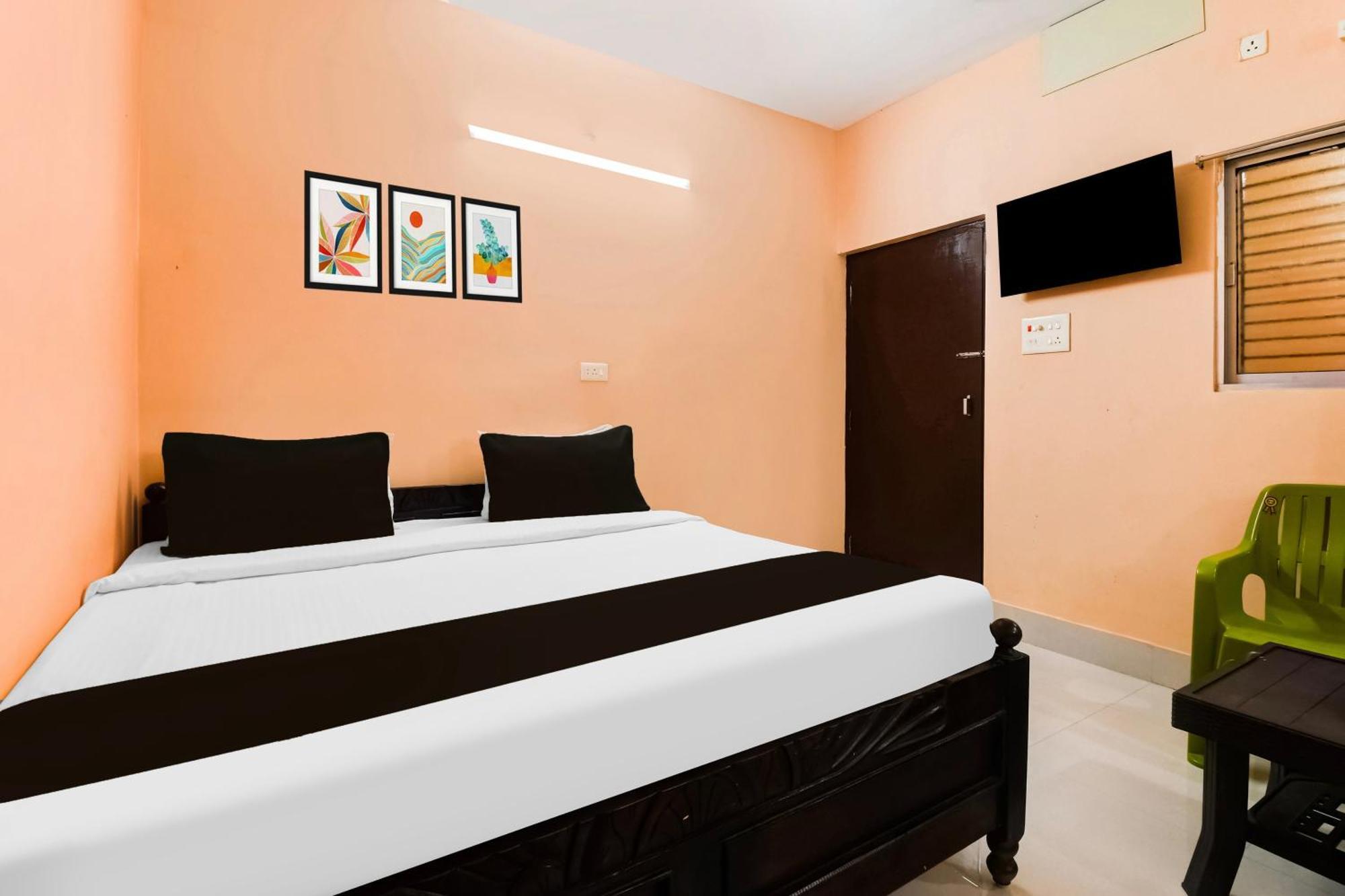 Super Hotel O Dakshin Dwar Formerly Radha Krishna Niwas Puri Dış mekan fotoğraf