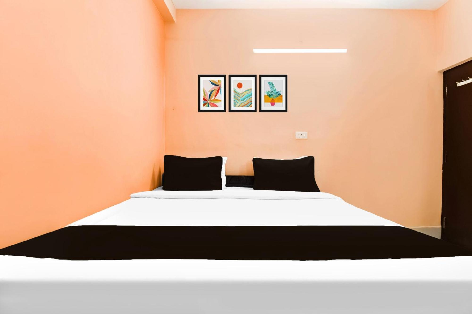 Super Hotel O Dakshin Dwar Formerly Radha Krishna Niwas Puri Dış mekan fotoğraf