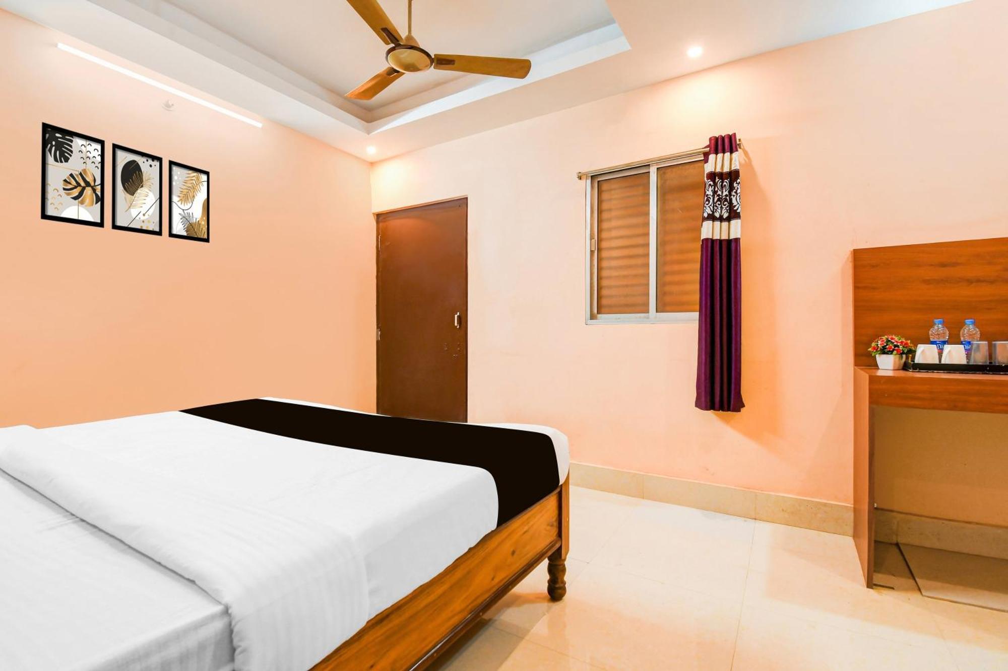 Super Hotel O Dakshin Dwar Formerly Radha Krishna Niwas Puri Dış mekan fotoğraf