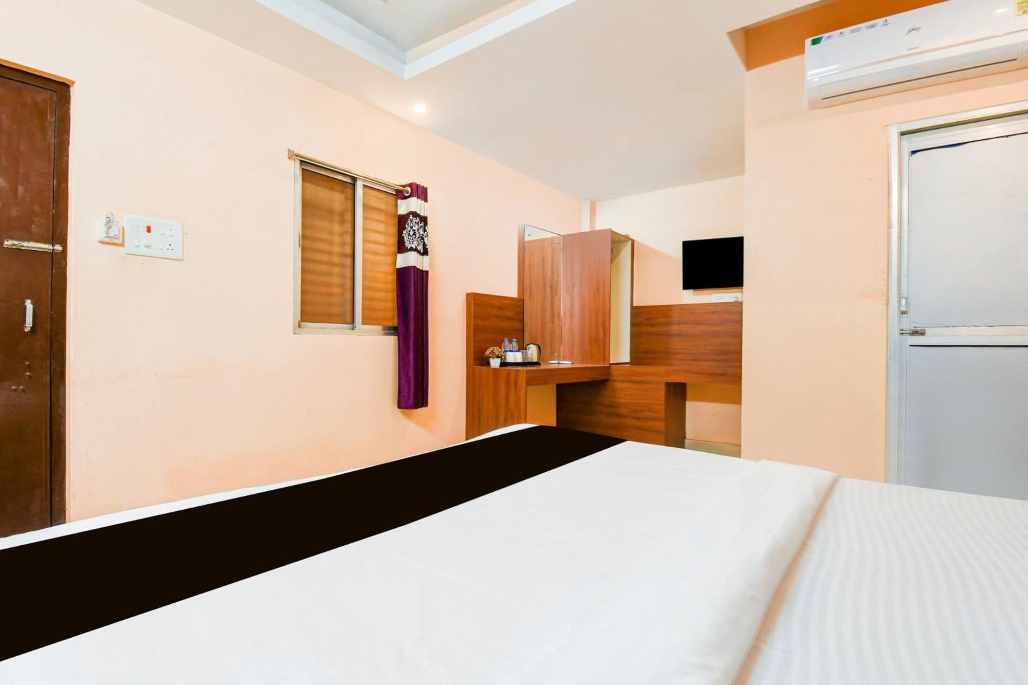 Super Hotel O Dakshin Dwar Formerly Radha Krishna Niwas Puri Dış mekan fotoğraf